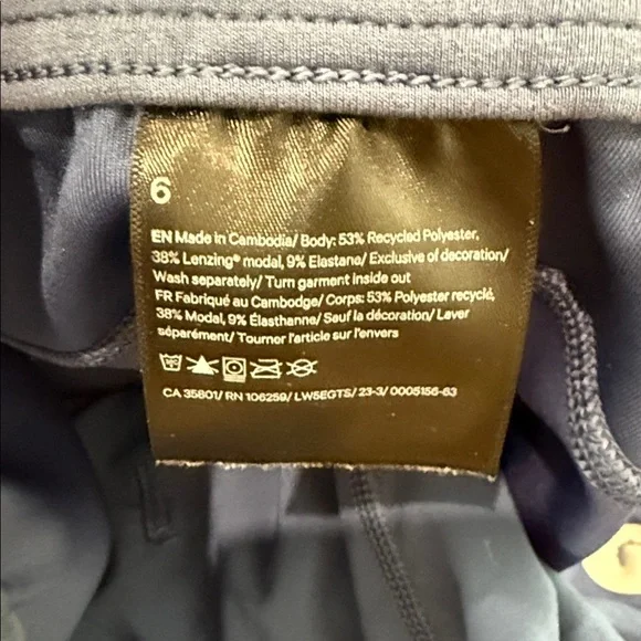 lululemon Softsteme pant
Light blue - Picture 2 of 4